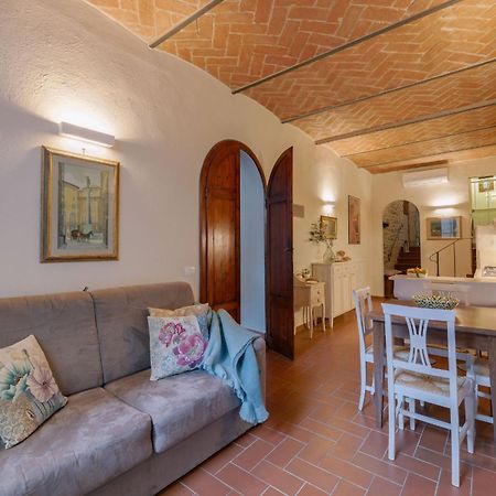 コルトーナCasa Marleneアパートメント エクステリア 写真